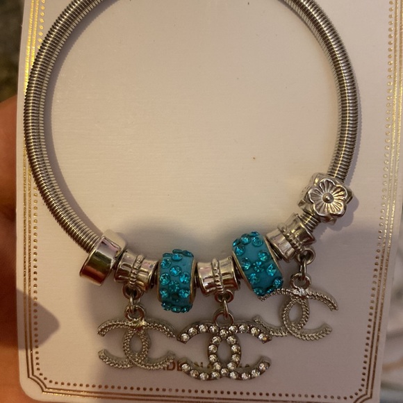 Black Charms Bracelet - Picture 4 of 6